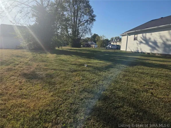 1105 Griffin Street, New Albany, IN 47150