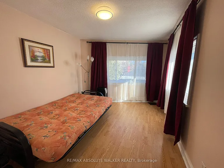 131 Dagmar Ave #3 — Photo 15