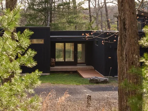 12 Upper Lumber Road, Glen Spey, NY 12737