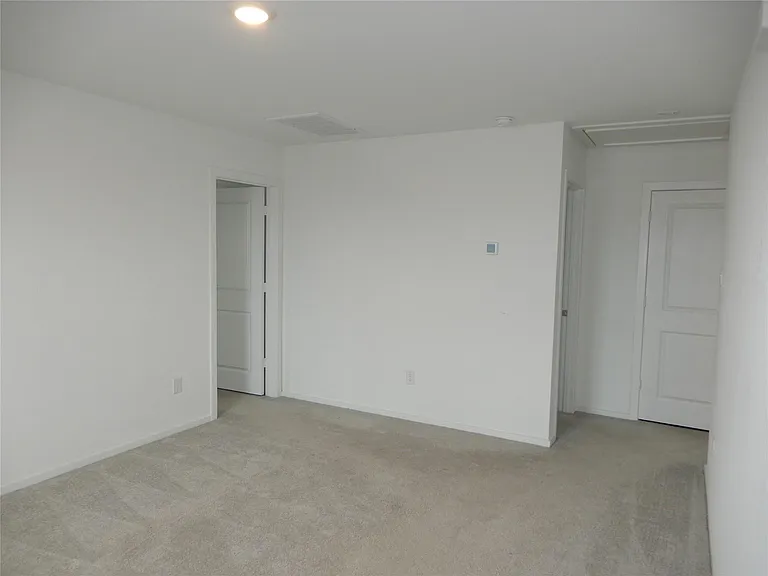 21102 Trivento Dr — Photo 15