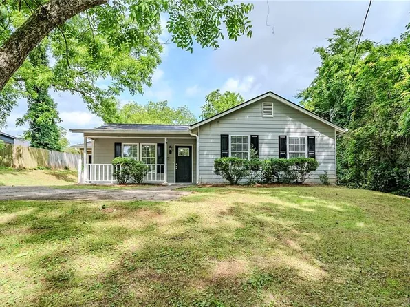 3242 College St, College Park, GA 30337