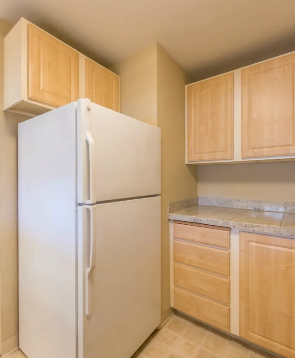 1 bed, 838 sqft, $2,050 — Photo 2