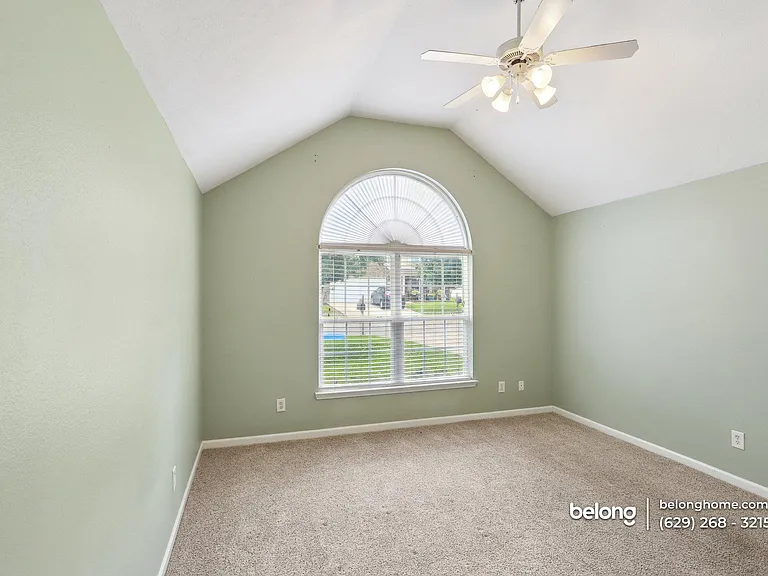 404 Birdstone Dr — Photo 9