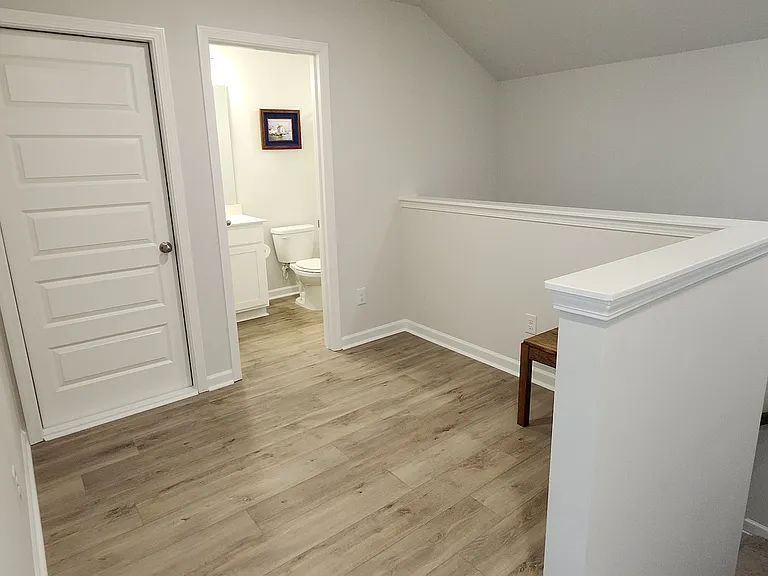 825 Descartes St — Photo 12