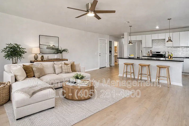 2 bed, 2.0 bath, 1300 sqft, $1,450 — Photo 4
