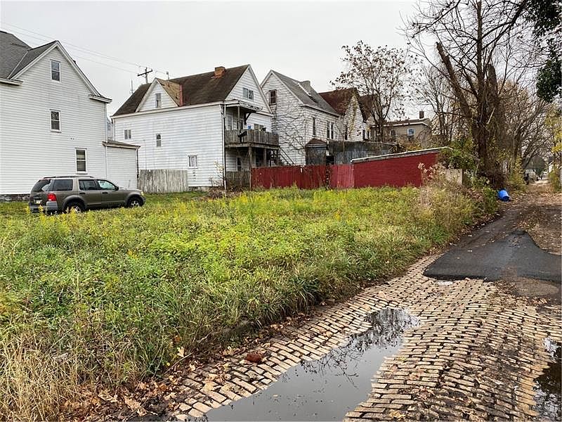 2nd image of 509 Minton St