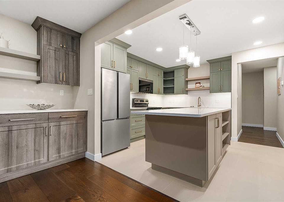 1st image of 1480 N Southview Dr SE #343