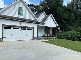 239 Arnold Rd, Rock Spring, GA 30739