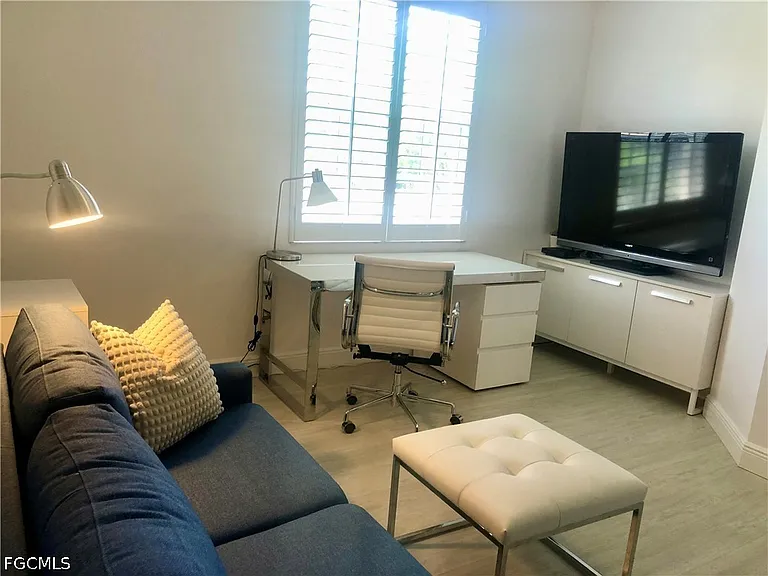 4510 Riverwatch Dr #203 — Photo 14