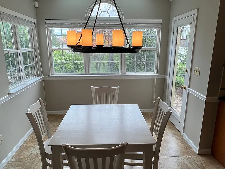 2386 Dubonnet Dr — Photo 14