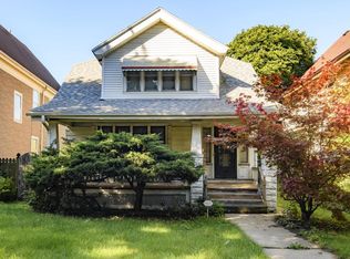 2735 N 40th St, Milwaukee, WI 53210