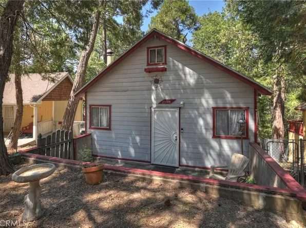 23376 Knapps Cutoff, Crestline, CA 92325