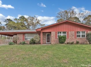 614 Lawrence Dr, Haughton, LA 71037