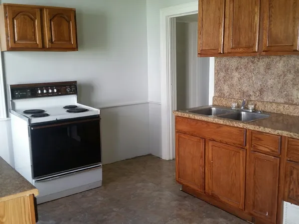 1234 Gillett St, Port Huron, MI 48060