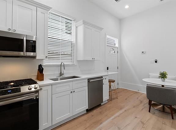 3rd image of 320 N Dorgenois St #B