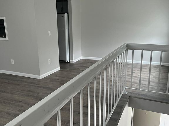 2nd image of 4117 Charter Oak Dr #4117