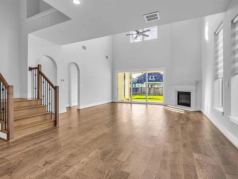 16 Clearview Terrace Pl — Photo 12