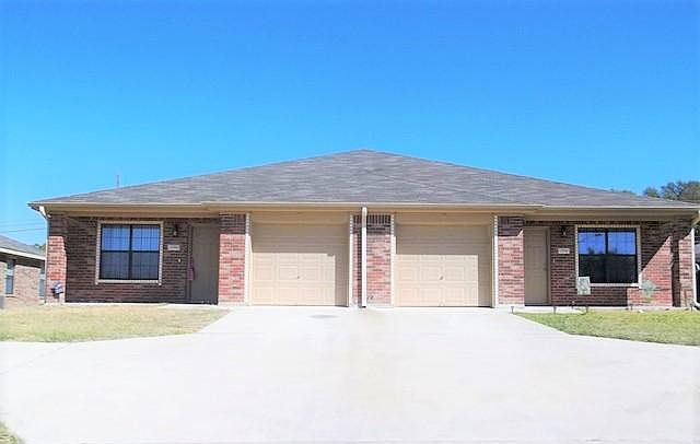 1st image of 2716 Ashley Dr