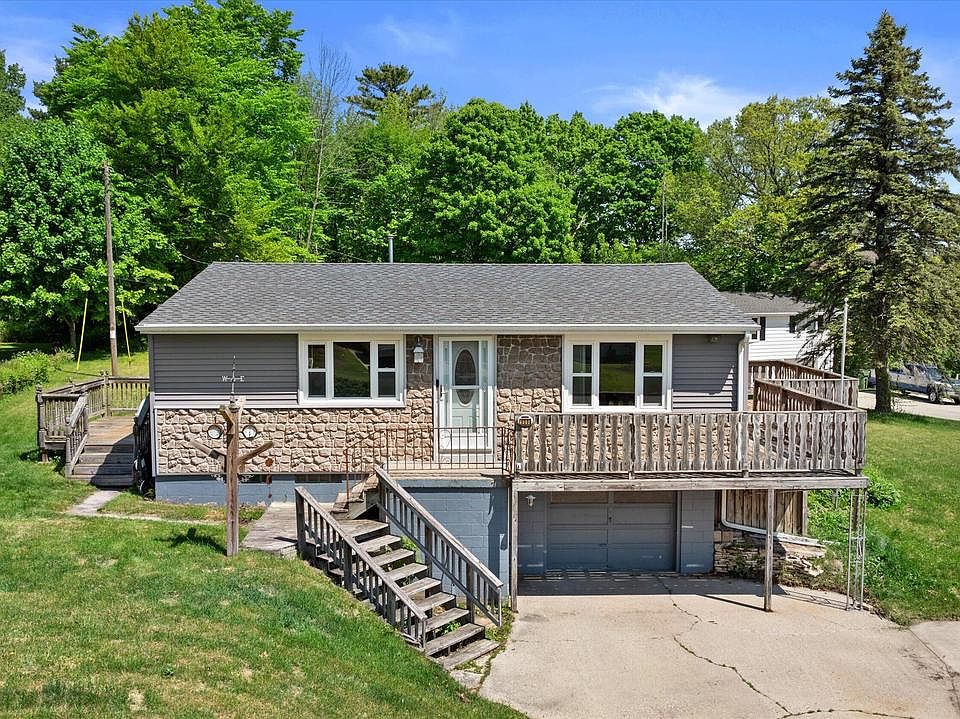 1st image of 959 Laduron DRIVE