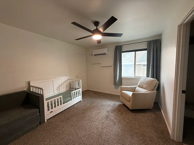 1731 NE Lotus Dr #1 — Photo 11