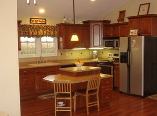 1030 Page St, Kewanee, IL 61443