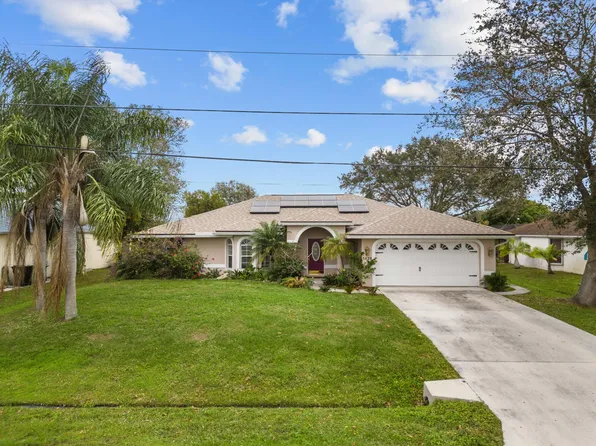 5428 NW Edgewater Avenue, Port St Lucie, FL 34983