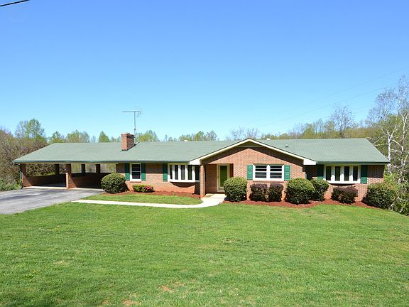 2nd image of 2335 Pleasant Hill Rd