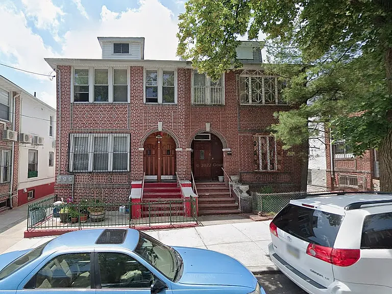 956 43rd St #B4 — Photo 10
