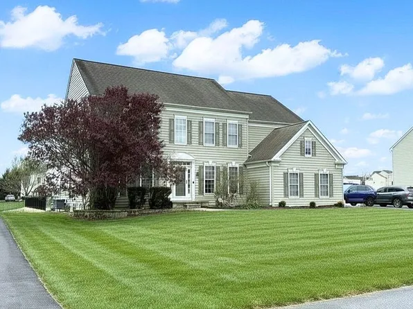 74 Hempstead Dr, Newark, DE 19702