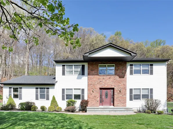 24 Park Avenue, Monsey, NY 10952