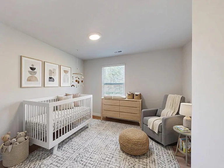 Quinn Residences at Snapping Shoals — Photo 13