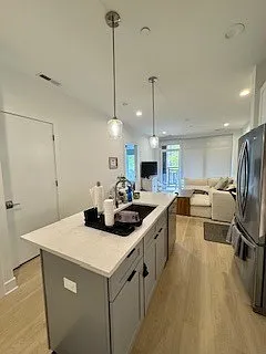 3355 N Southport Ave #2F — Photo 8