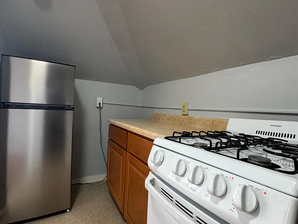 280-282 Winthrop Ave #14