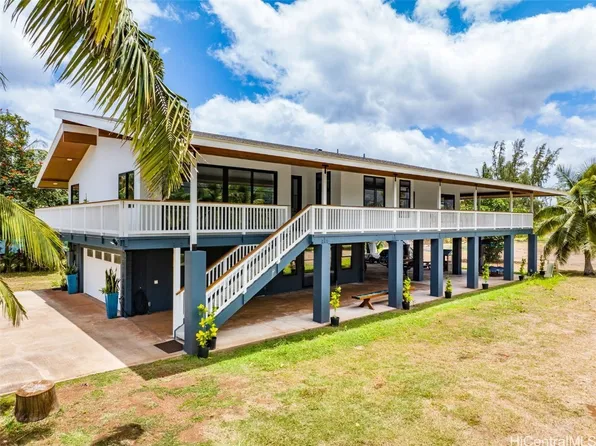 68-346 Mahinaai St, Waialua, HI 96791