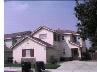 930 Nettle Ct, Corona, CA 92878