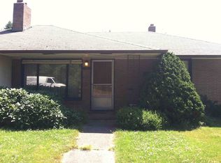 8242 16th Ave NE, Seattle, WA 98115