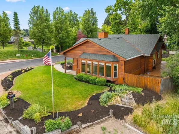 4523 N Mountain View Dr, Boise, ID 83704