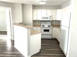 60 Lawford Ave #413, Red Deer, AB T4R3E9