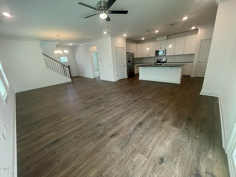 518 Dorset Stream Dr — Photo 9