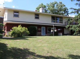 924 Scenic Dr NE, Alexandria, MN 56308