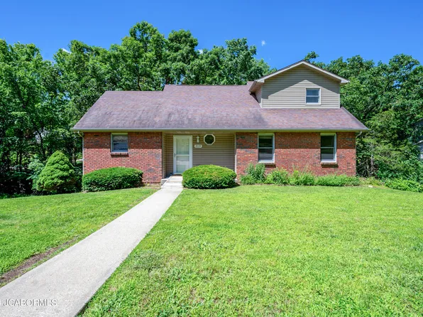 1830 Saratoga Blvd, Jefferson City, MO 65109