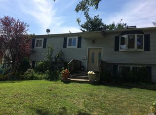 3114 Chestnut Ave, Medford, NY 11763