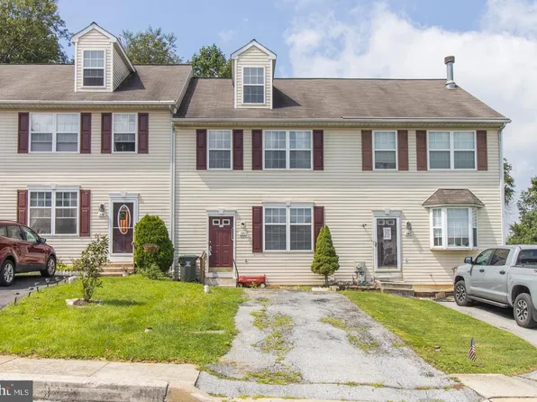 340 Andrew Cir, Coatesville, PA 19320