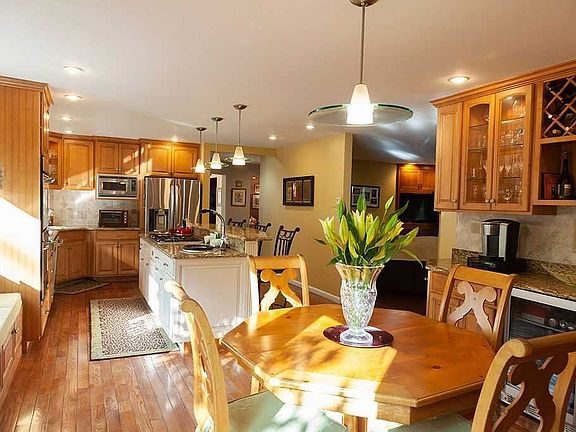 5th image of 7 Ridgeview Rd
