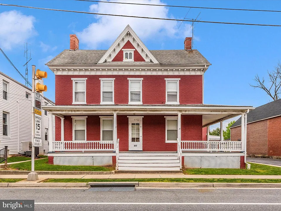 417 Main St #2