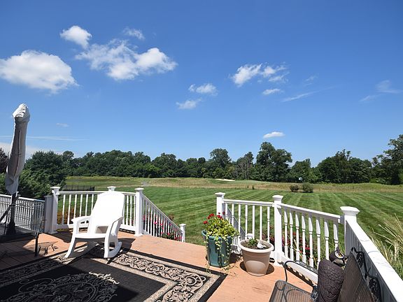 3rd image of 207 Clayton Manor Dr