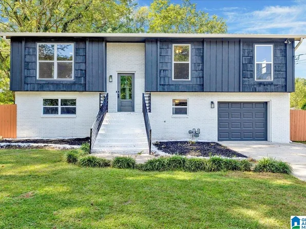 2804 Emerald Ave, Bessemer, AL 35023