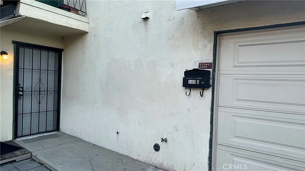 3 bed, 1.5 bath, 1150 sqft, $3,050 — Photo 3