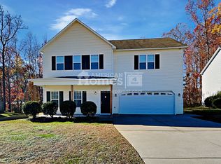 1060 Philwood Ct, Fuquay Varina, NC 27526