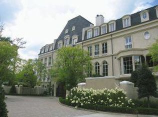 2288 Peachtree Rd NE, Atlanta, GA 30309